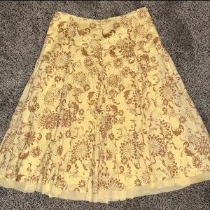 Women’s Apt 9 Elegant Floral Yellow and Brown Skirt size 8 NWOT
